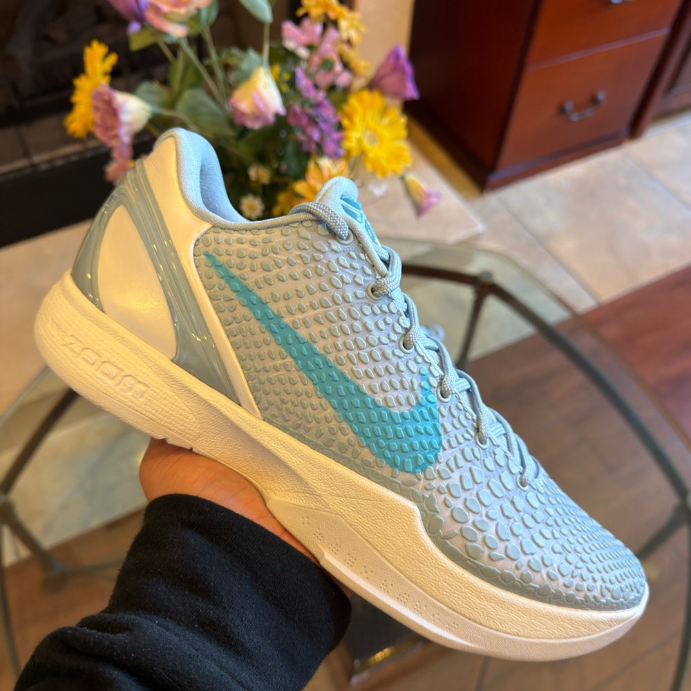 Nike Kobe 6 Protro x Caitlin Clark Size 10.5M